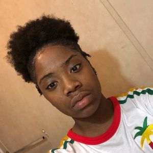 Meet your Posher, Aarin